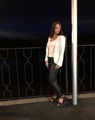 Алиса, возраст: 32 рост: 176, вес: 59